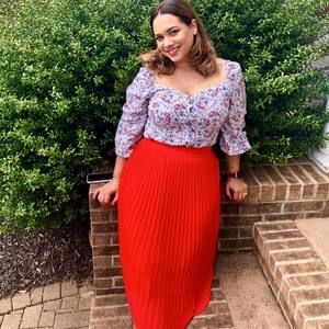 Meet your Posher, Yanina